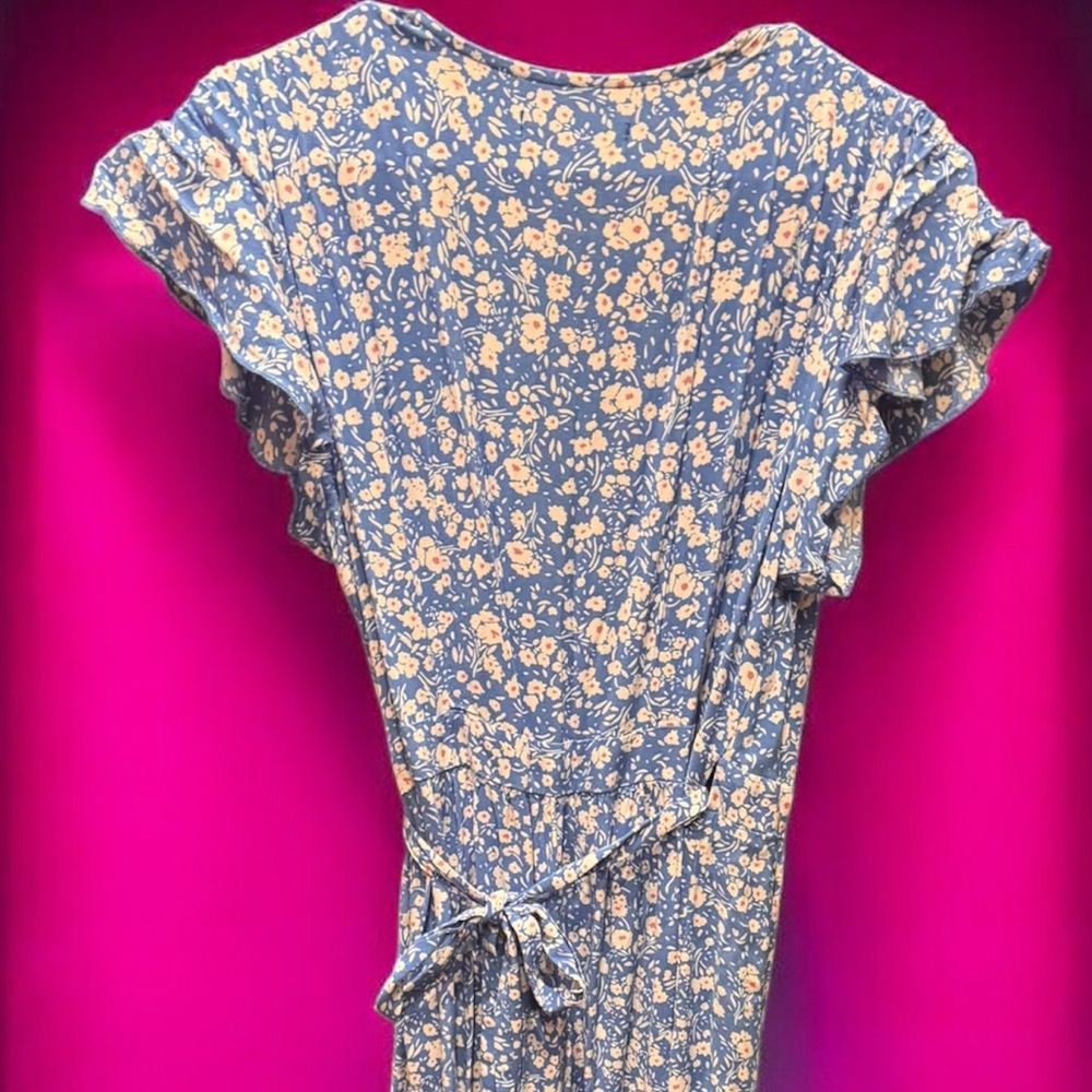 Zesica Blue Floral wrap Dress LARGE pit to pit 17in length 45in - Picture 6 of 6